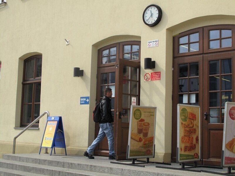 W nocy toalety na dworcu zamknięte