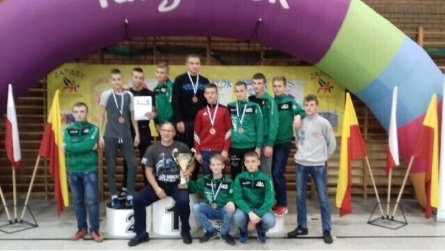 Piotrkowscy kadeci lepsi od legionistów