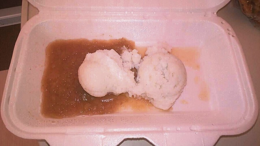 W szpitalu czy w więzieniu Gdzie lepiej karmią