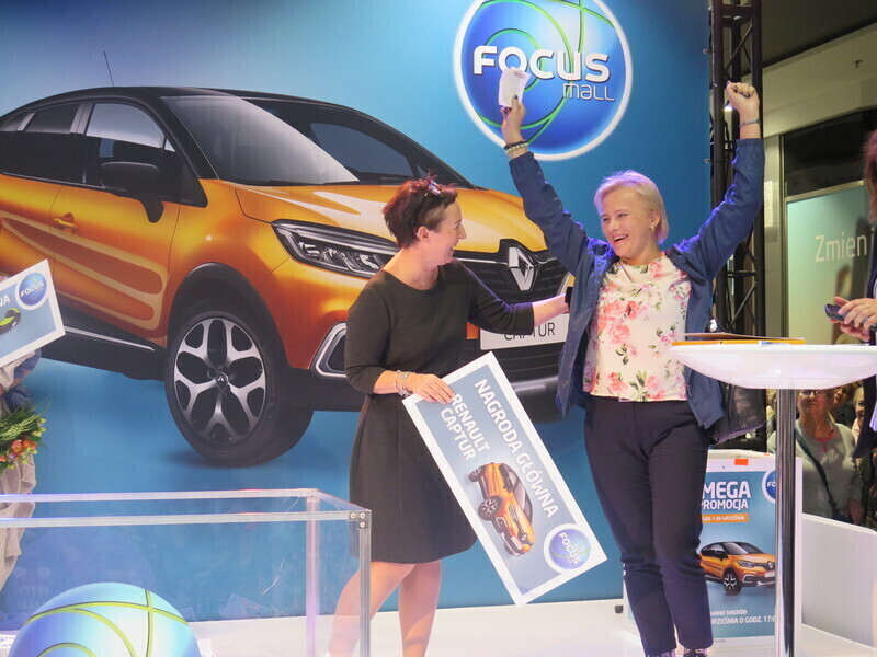 Renault Captur dla Elżbiety z Mniszkowa Finał loterii w Focus Mall
