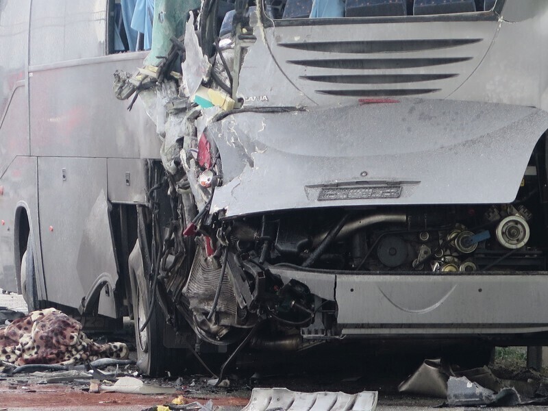 Zdjęcie 10: Wypadek na S8, rannych 7 osób!  [VIDEO]