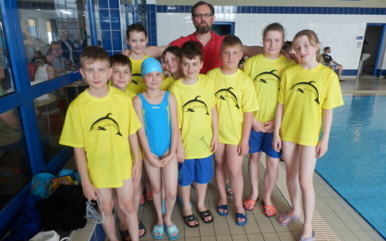 Piotrkowskie pływaczki zainaugurowały sezon