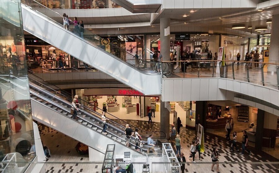 Handel w niedzielę tylko do 13.00