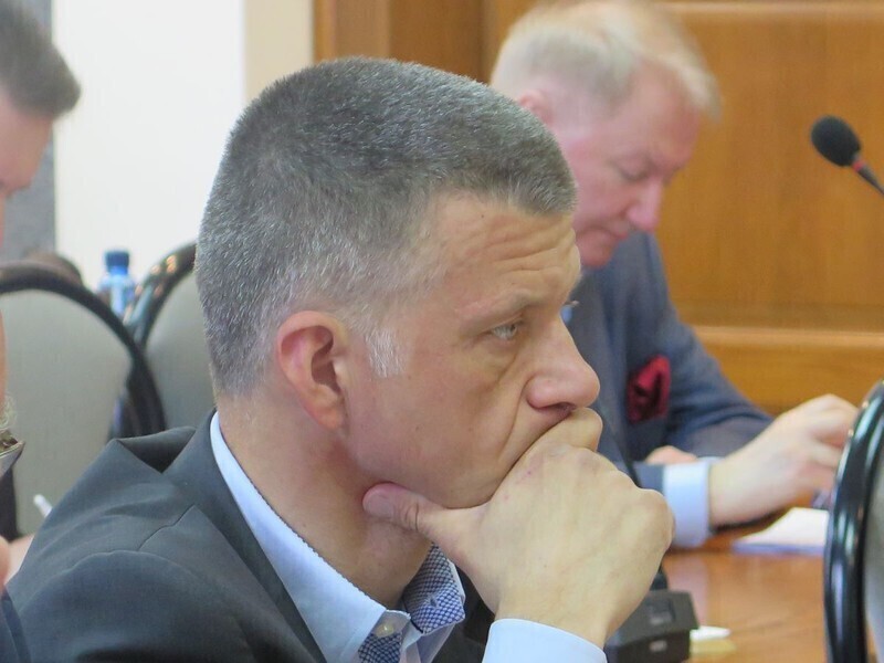 Skąd się wziął ruch antyszczepionkowy Radny-lekarz walczy z mitami