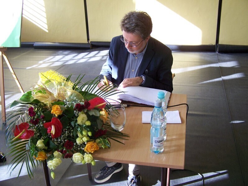 Sekretarz noblistki spotkał się z młodzieżą