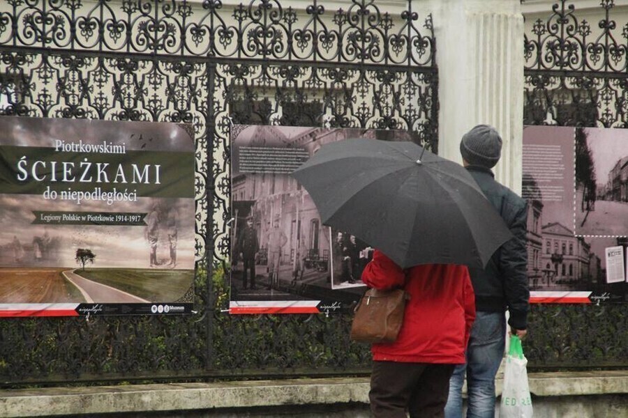 Piotrkowskimi ścieżkami do niepodległości - kolejna wystawa plenerowa