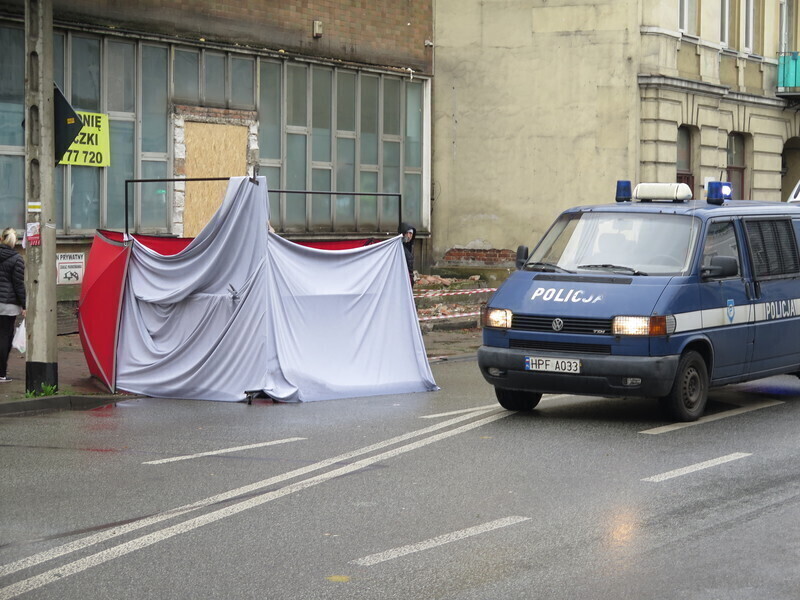 Zginął pod kołami karawanu DRASTYCZNE SCENY
