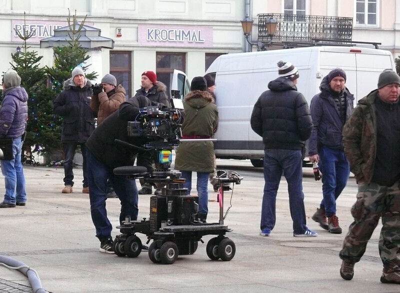 Czy filmy w których gra Piotrków promują miasto