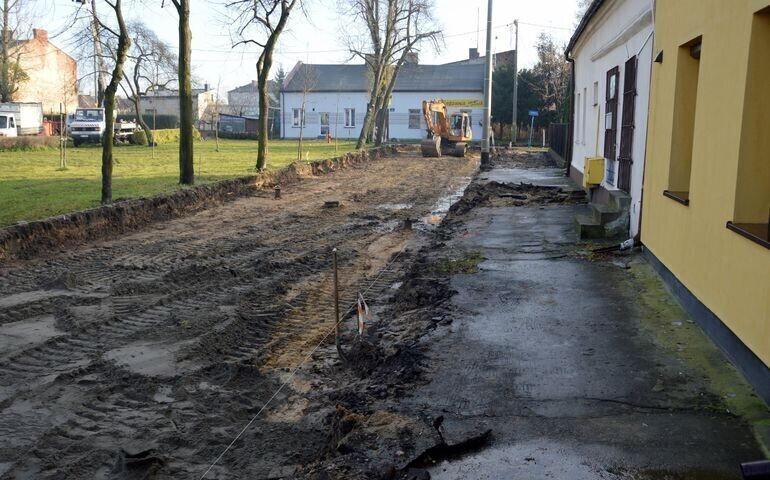 Remontują plac Litewski