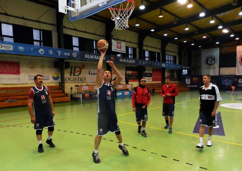 Koszykarze też już grają