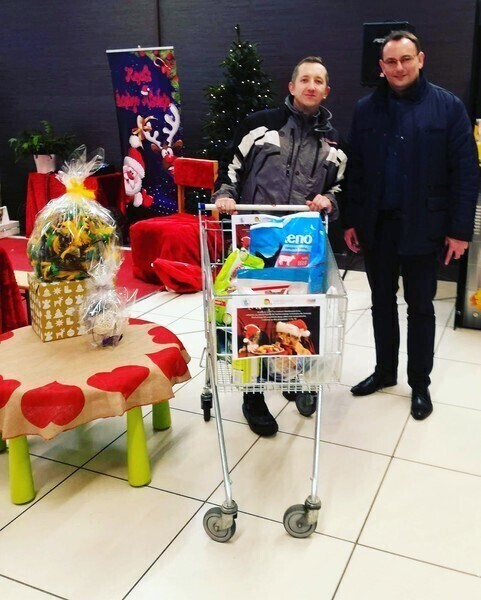 Zwierzaki też zasługują na udane święta