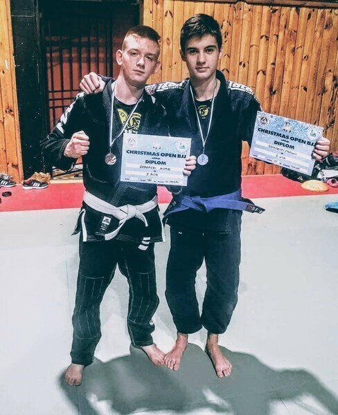 Przywieźli z Pragi 5 medali