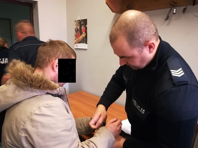 Kradzież włamanie i groźby karalne. 34-latek trafił do aresztu
