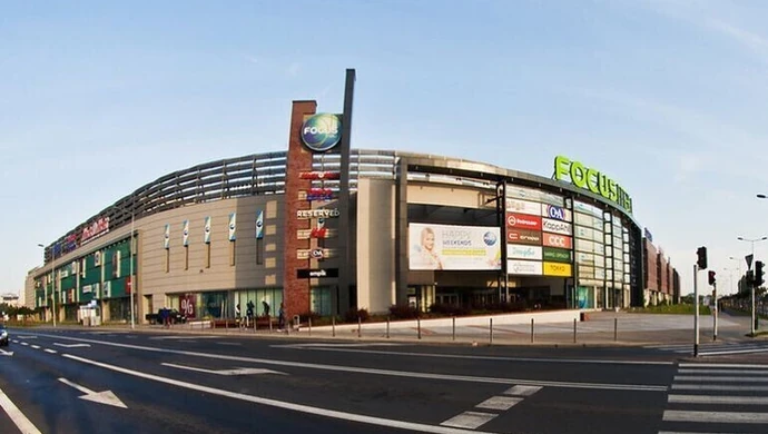 Nowy market spożywczy w piotrkowskiej galerii 
