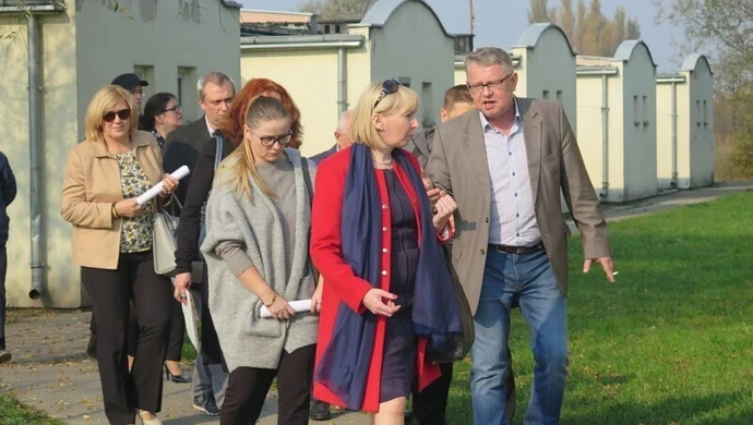 Radni sprawdzali, jak się mieszka w socjalu