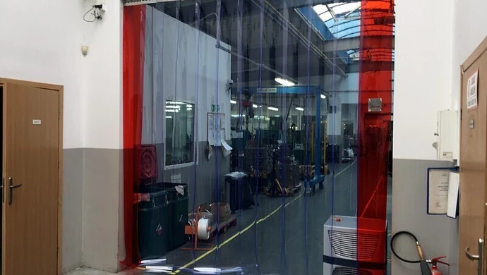 Kurtyny paskowe do magazynu – dobry sposób na zmniejszenie strat energii