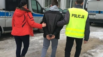 Kurier okradał firmę, w której pracował 