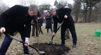Na stulecie województwa 100 tysięcy drzew 