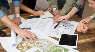 Dom parterowy, czy z poddaszem użytkowym. Jaki projekt wybrać?