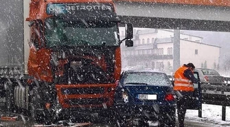 Fatalne warunki jazdy – utrudnienia na DK1 i S8