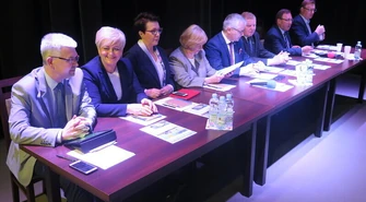  Posłowie obradowali w Woli Krzysztoporskiej