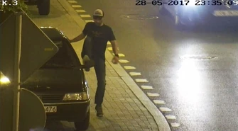 Kopniaka dostało lusterko peugeota 