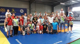 Prezenty od zapaśników