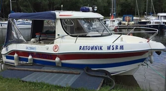 Karetka wodna zostaje nad Zalewem Sulejowskim