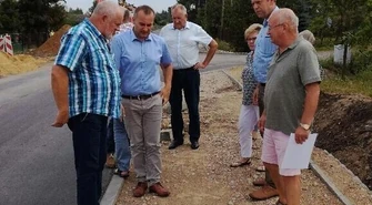  Inwestycyjny półmetek na drogach powiatowych