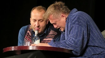 Kabaret Moralnego Niepokoju w niewyobrażalnie śmiesznym spektaklu 