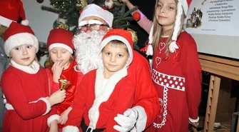 Mikołaj odwiedził dzieci z Ośrodka Edukacji Artystycznej MOK 