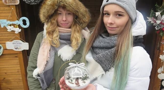 Bombki w koronkach i domki w bombkach czyli piotrkowski jarmark świąteczny