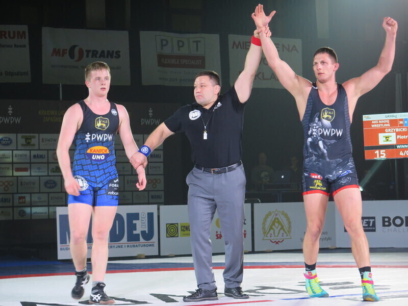 Mistrzowie postraszyli półfinałowego rywala