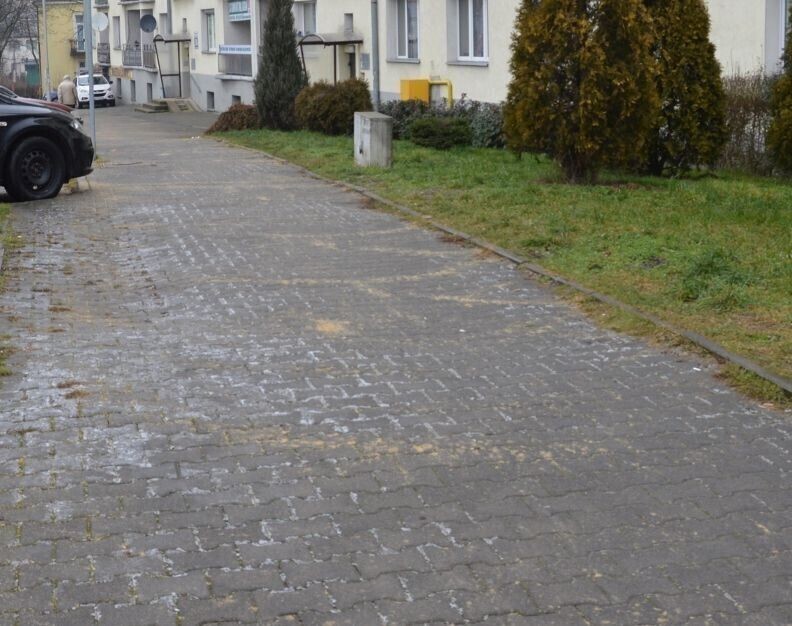 W Piotrkowie też ślisko...