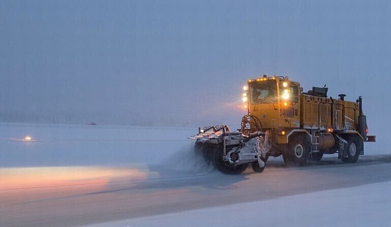 Ostrzegamy przed silnym wiatrem i śnieżycami