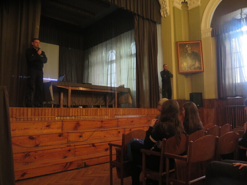 Najwyższy czas zacząć uświadamiać przyszłych kierowców