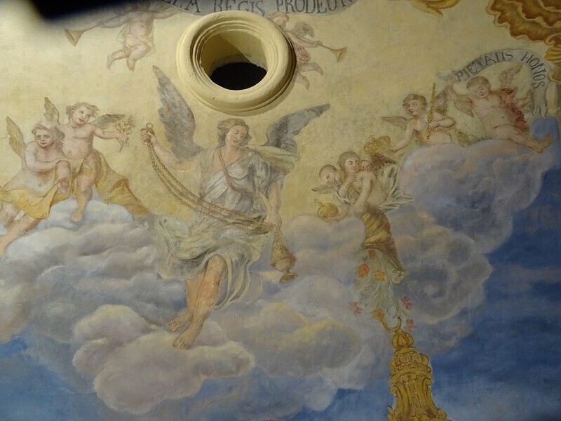 Zabytkowe malowidła u piotrkowskich Bernardynów