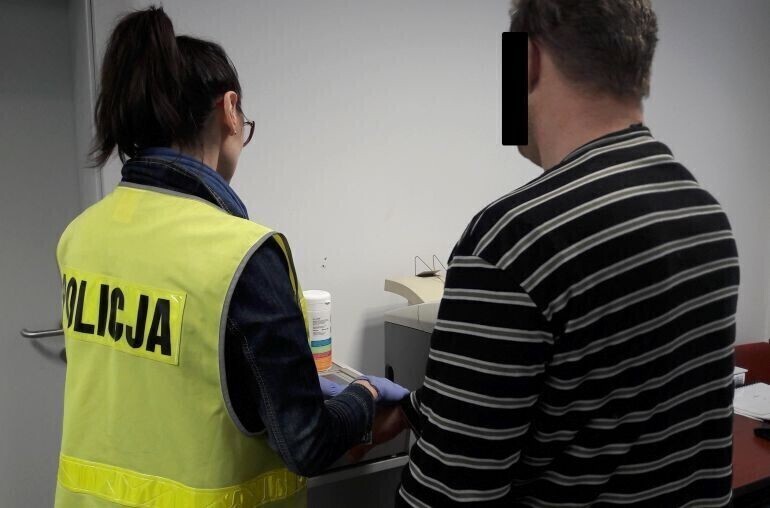 Ukradł bmw włamał się do citroena