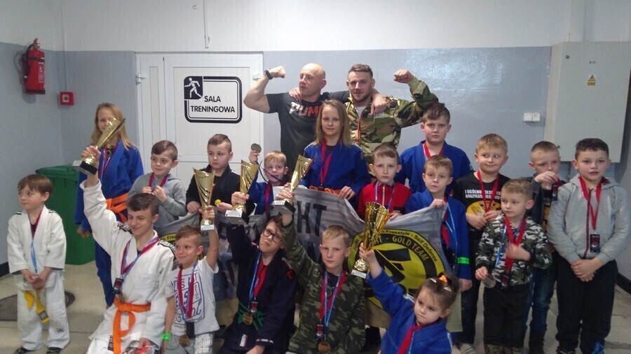 Medalowy łup reprezentantów Fido Fight Gold Team BJJ