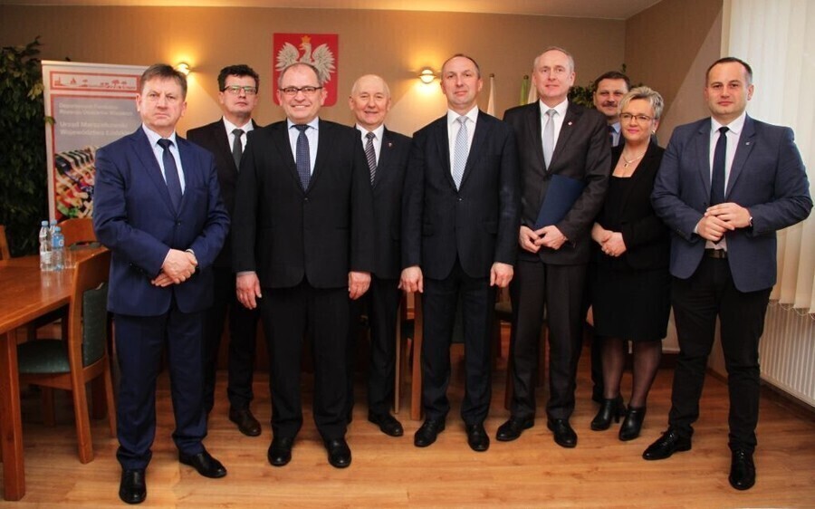 Umowy na dofinansowanie targowisk podpisane