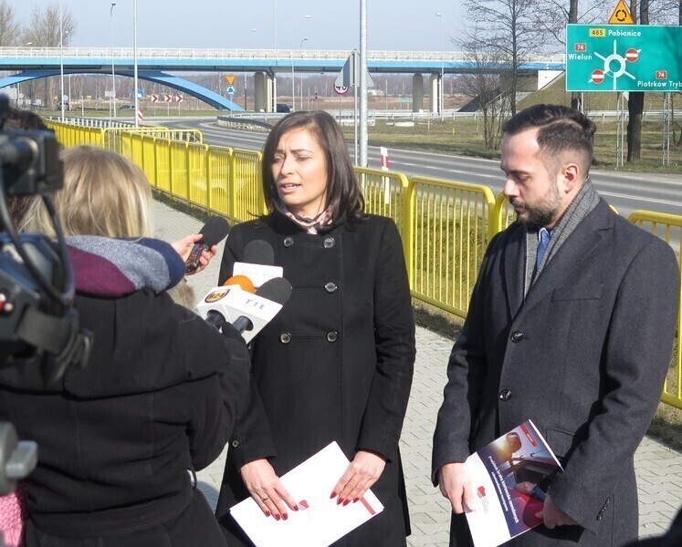 Brakuje kierowców ciężarówek. Jest rozwiązanie