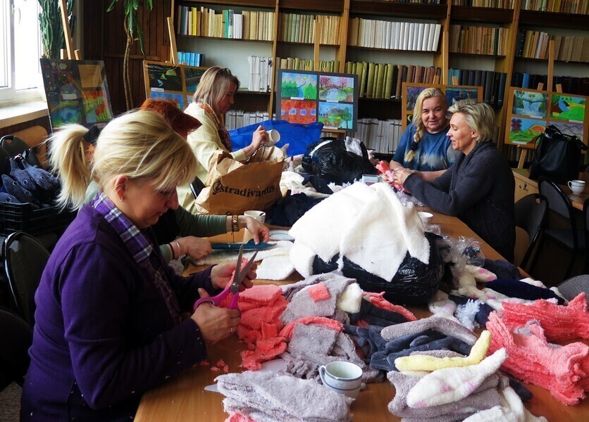 Szyły na pełnych obrotach