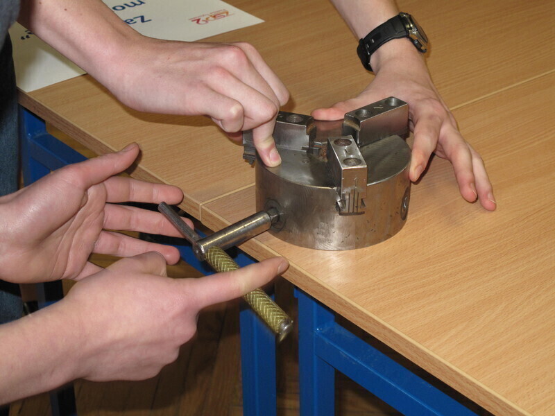 Młodzi mechanicy rywalizowali w ZSP nr 2