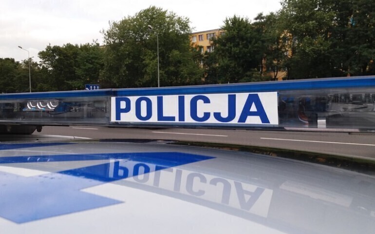 Ustawili kolizję by wyłudzić odszkodowanie