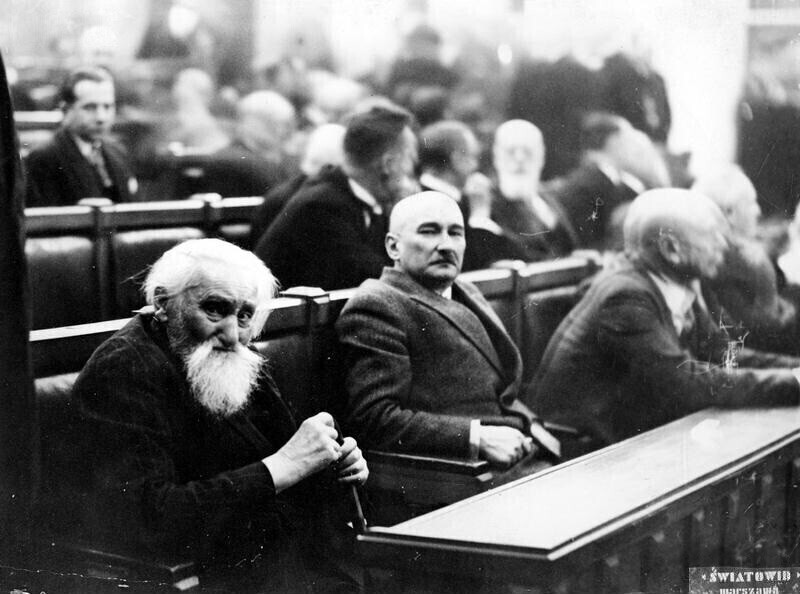 W drodze do niepodległości