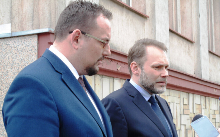 Droższa woda i sprzedane udziały AKTUALIZACJA