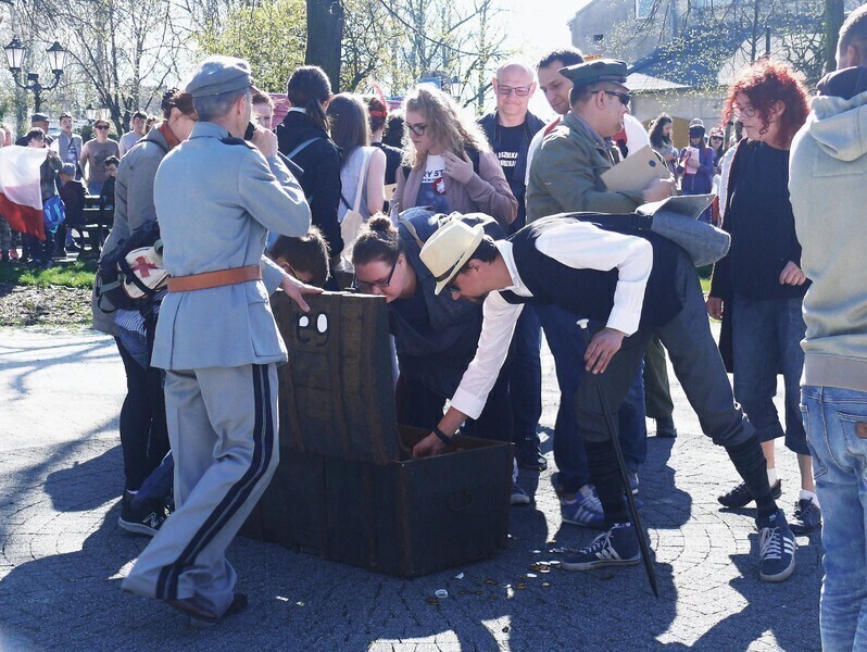 Legioniści na ulicach Piotrkowa czyli gra miejska HARC