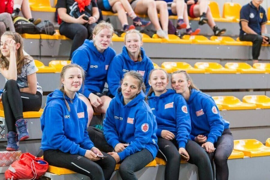 Kapitalny występ piotrkowskich zapaśniczek