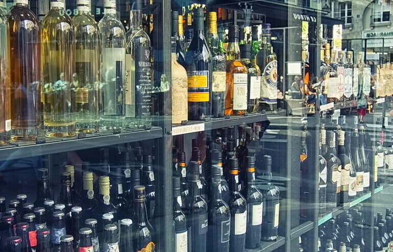 Uwaga piotrkowianie Od czwartku nie kupicie alkoholu po 23.00 w sklepach i na stacjach paliw