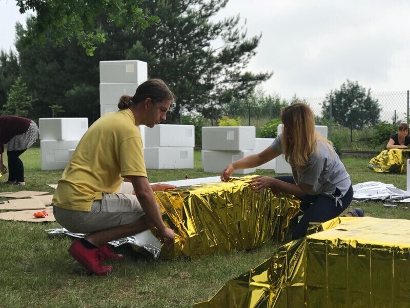 Pomagają wolno żyjącym kotom